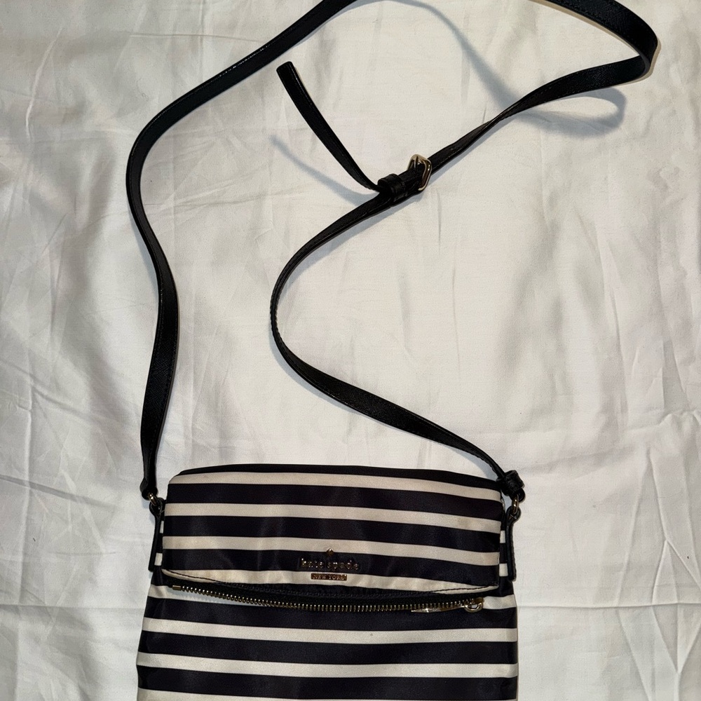 Kate Spade Black and White Modern Crossbody Bag